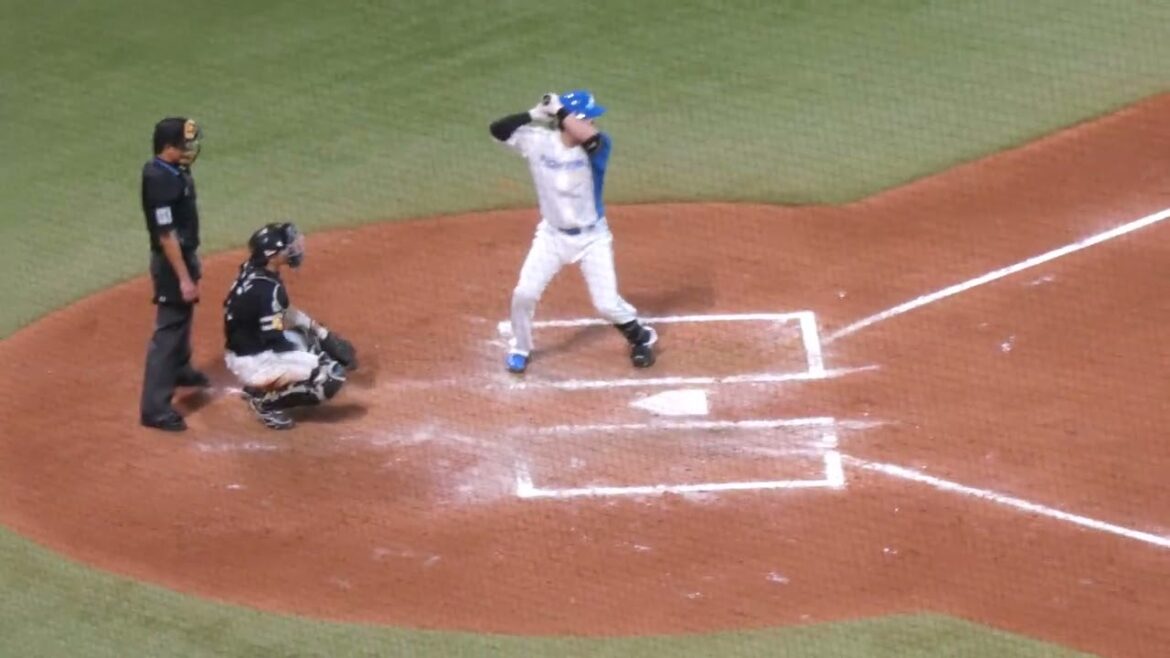 2024.09.29 日本ハムファイターズ　伏見寅威選手　反撃の２点タイムリー！