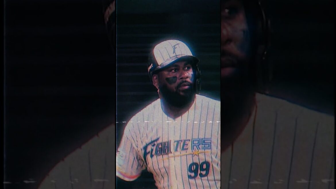 明日は絶対に負けられない一戦！あなたがレイエス選手に期待していることを教えてください！　#レイエス ＃クライマックスシリーズ ＃大航海