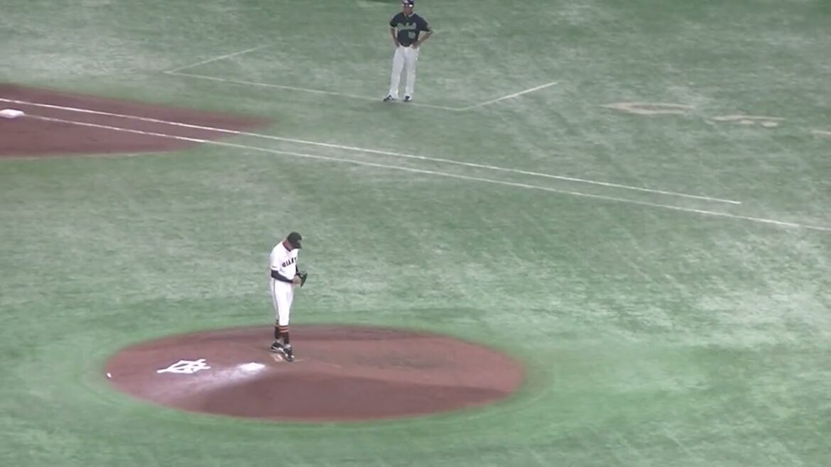 田中千晴 太田賢吾をショートゴロに打ち取る 2024年8月2日 読売ジャイアンツ対ヤクルトスワローズ