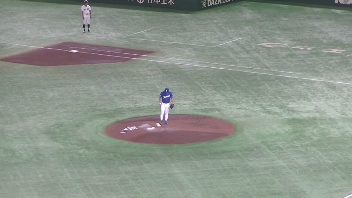 オコエ瑠偉をサードゴロに打ち取る藤嶋健人（2024年9月27日 読売ジャイアンツ 対 中日ドラゴンズ）