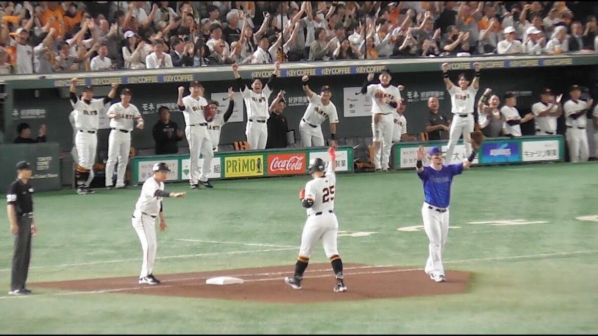 これぞ4番！巨人岡本選手,嫌な流れを払拭する同点タイムリーにベンチ総立ち！巨人vs DeNA 6回裏