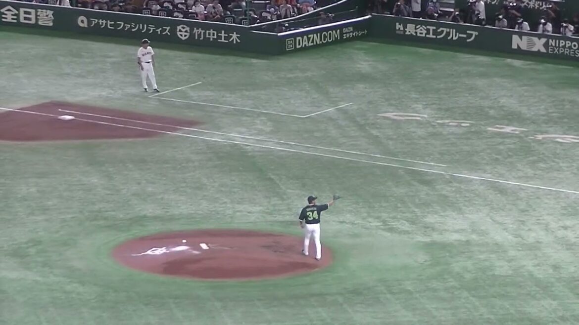 田口麗斗からフォアボールを選ぶ門脇誠（2024年9月14日 読売ジャイアンツ 対 ヤクルトスワローズ）