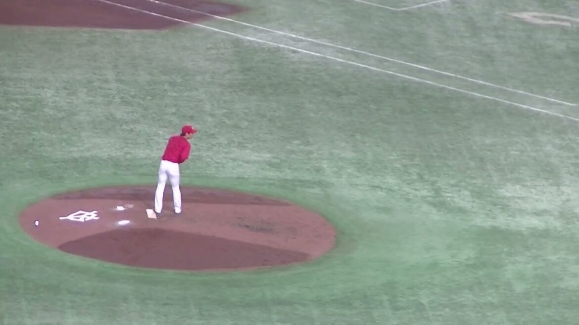 森浦大輔 モンテスをライトフライに打ち取られる【読売ジャイアンツ対 広島東洋カープ  2024年8月22日】