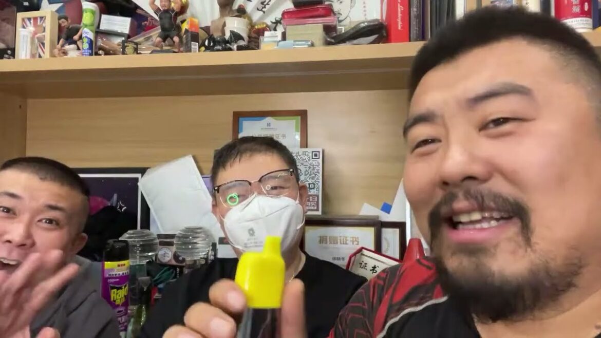 241024冬哥直播:(精彩🔥股票分析2个月印证)上半场股神“南城巴菲特”下半场和小瑞瑞热聊几位女士 241024冬哥直播:(精彩🔥股票分析2个月印证)上半场股神“南城巴菲特”下半场和小瑞瑞热聊几位女士