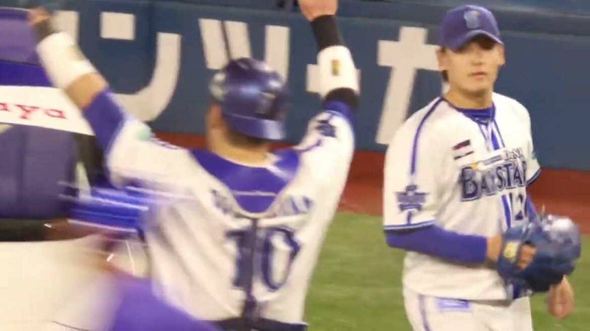 CSから絶好調！ブルペンを支える坂本裕哉が6回のマウンドに向かう20241103