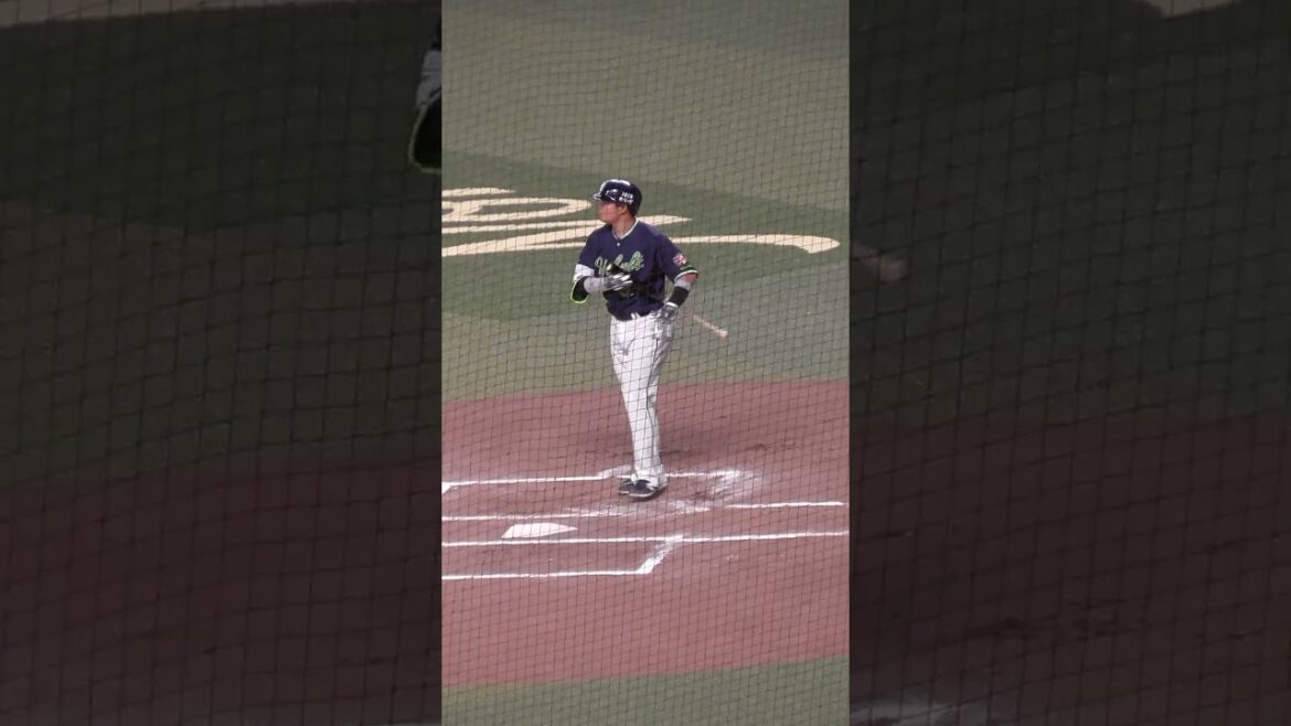 村上 宗隆　スィング止まってます　#東京ヤクルトスワローズ #shorts