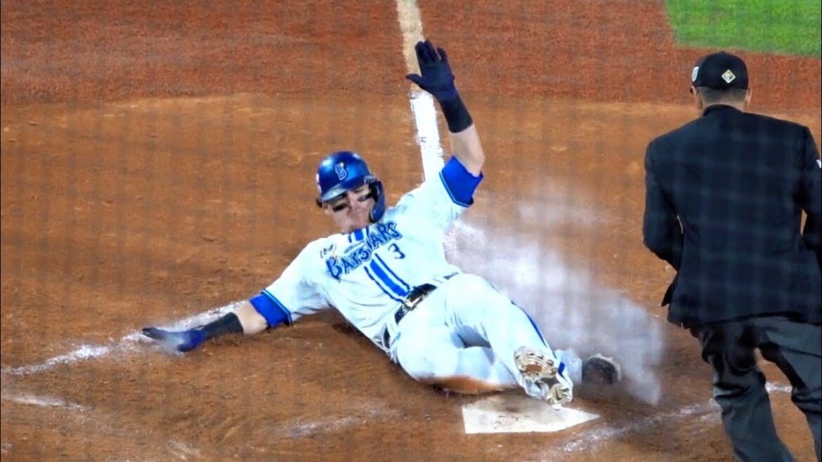 熱き漢たちがハマスタを総立ちにする！オースティン全力で生還！筒香の走者一掃3点タイムリーツーベース！日本シリーズ 2024/11/03 横浜DeNAベイスターズ 横浜スタジアム