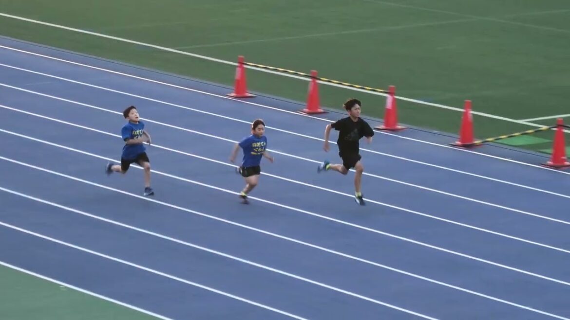 第１１回いだてんカップ　グループＥ　１００ｍ　１組　健之介　瑛一朗　琴音