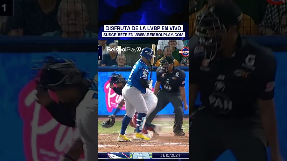 Lanzamiento desviado de Deolis Guerra y anota desde tercera Leonys Martin #LVBP #Tiburones
