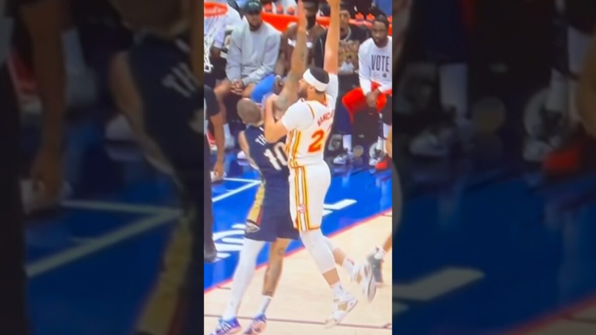 Atlanta Hawks Larry Nance Jr. AMAZING POSTER DUNK 🔥🏀👀 #shorts #nba #viralshorts