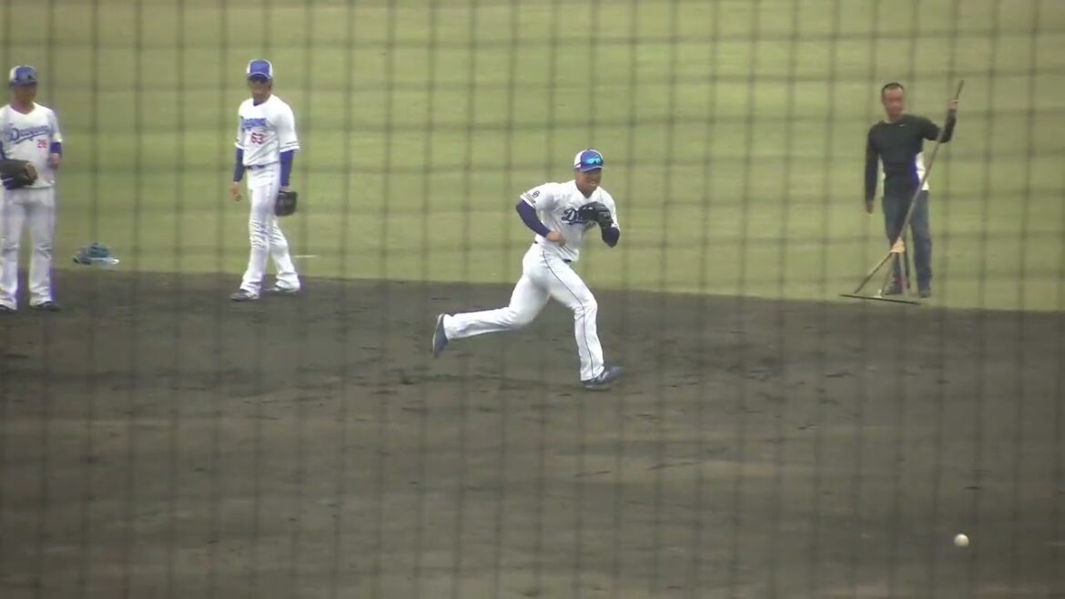 【中日ドラゴンズ ナゴヤ球場 秋季キャンプ 2024】加藤竜馬選手・板山祐太郎選手・川上理偉選手・星野真生選手 ゴロノック 2024/11/10