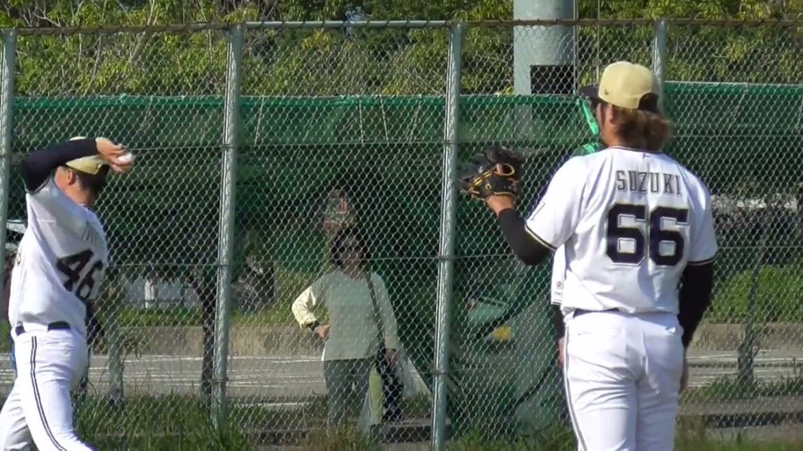 【プロ野球】2024.11.12　オリックス　秋季キャンプ　『投手　キャッチボール』