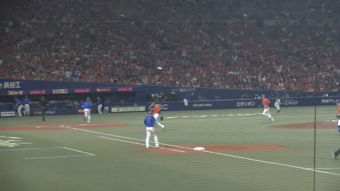 横浜DeNAベイスターズ 伊藤光選手 第2打席 ショートライナー VS 中日ドラゴンズ 2024/10/6 バンテリンドーム