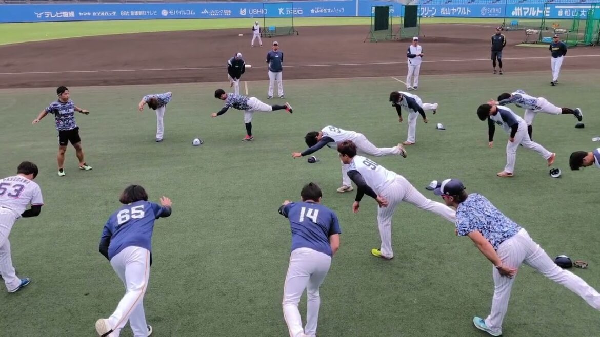 東京ヤクルトスワローズ松山秋季キャンプ2024 最後のウォーミングアップ! 11/17坊っちゃんスタジアム(最終日) 東京ヤクルトスワローズ松山秋季キャンプ2024 最後のウォーミングアップ! 11/17坊っちゃんスタジアム(最終日)