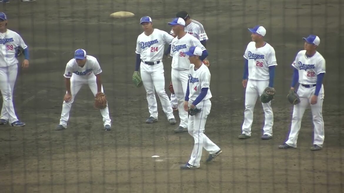 【中日ドラゴンズ ナゴヤ球場 秋季キャンプ 2024】草加勝投手 ピッチャー守備練習 ② 2024/11/10