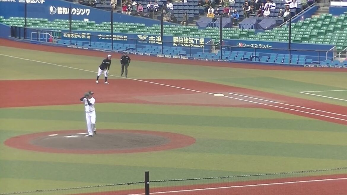 【合同トライアウト】スワローズ西田明央がサードゴロ サード ジャイアンツ菊田拡和の守備2024年プロ野球12球団合同トライアウト11月14日