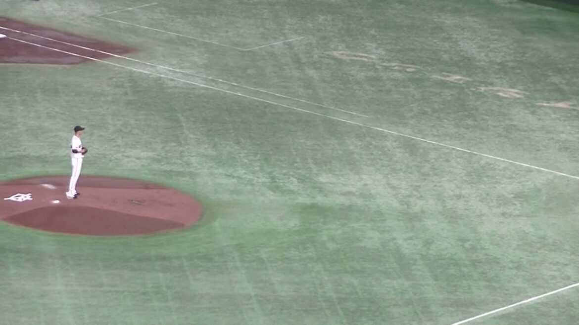 伊藤光を三振に取る戸郷翔征（2024年9月19日 読売ジャイアンツ 対 横浜DeNAベイスターズ）