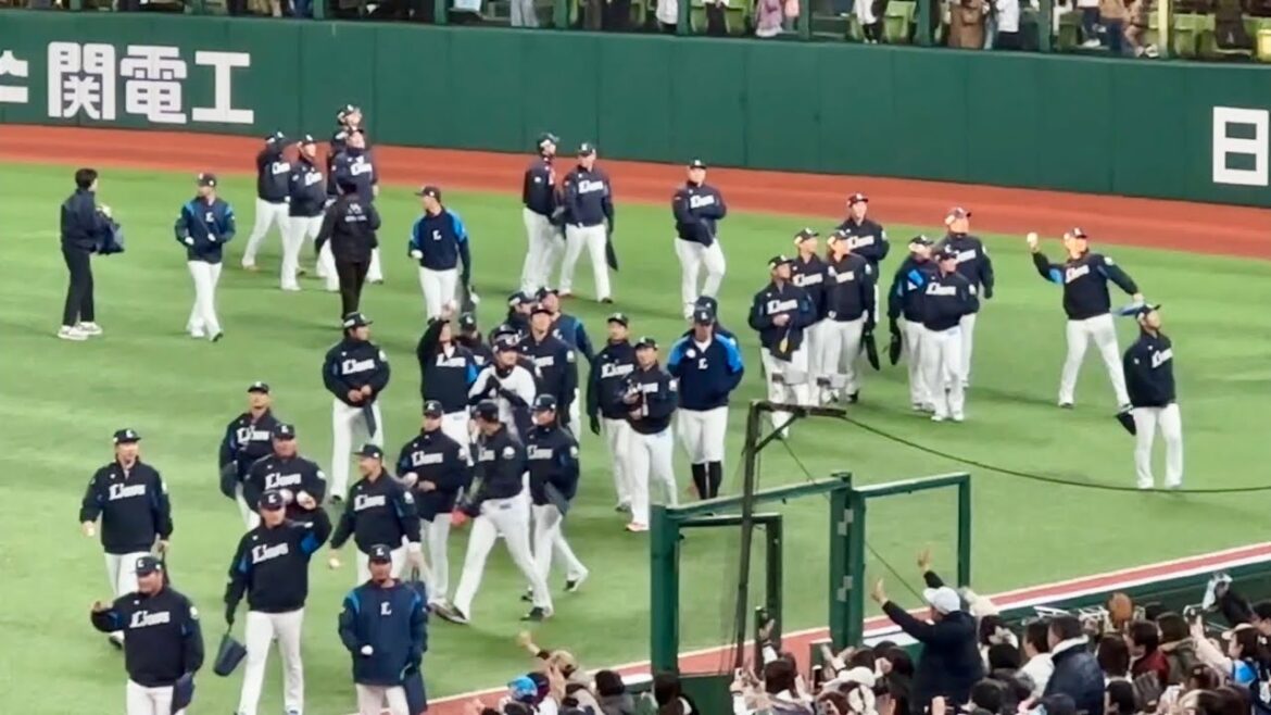 【クロージングセレモニー】選手、レオ＆ライナ、bluelegendsの場内一周【埼玉西武ライオンズサンクスフェスタ2024】