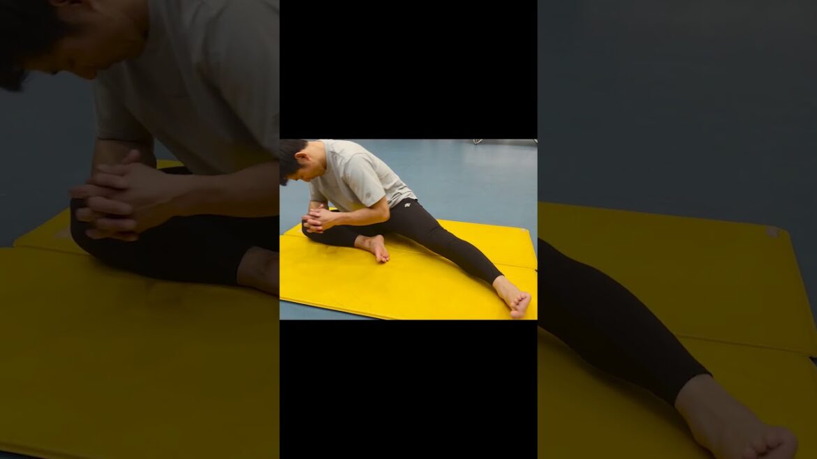 【荻野貴司/千葉ロッテマリーンズ】肋骨捻り体幹トレーニング 【荻野貴司/千葉ロッテマリーンズ】肋骨捻り体幹トレーニング