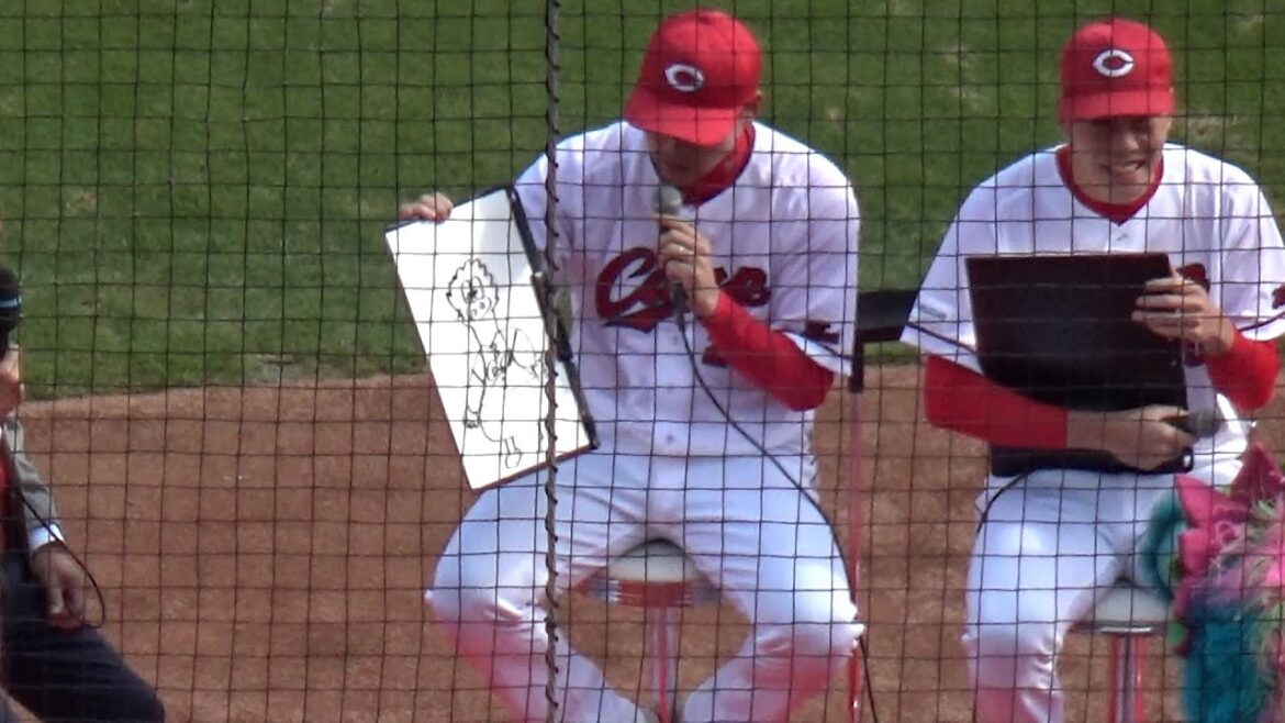 【2024カープファン感・現地映像】2025年はスラィリーデビュー30周年!スラィリー愛No.1王決定戦!栗林・滝田・河野・上本4選手が登場です。優勝者はスラィリーカートでグラウンド1周できます。 【2024カープファン感・現地映像】2025年はスラィリーデビュー30周年!スラィリー愛No.1王決定戦!栗林・滝田・河野・上本4選手が登場です。優勝者はスラィリーカートでグラウンド1周できます。