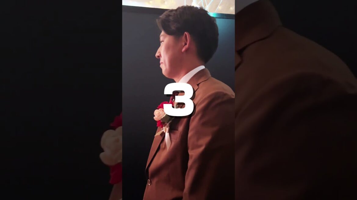 【NPB AWARDSの裏側】武内夏暉投手の表彰式登壇直前の様子！