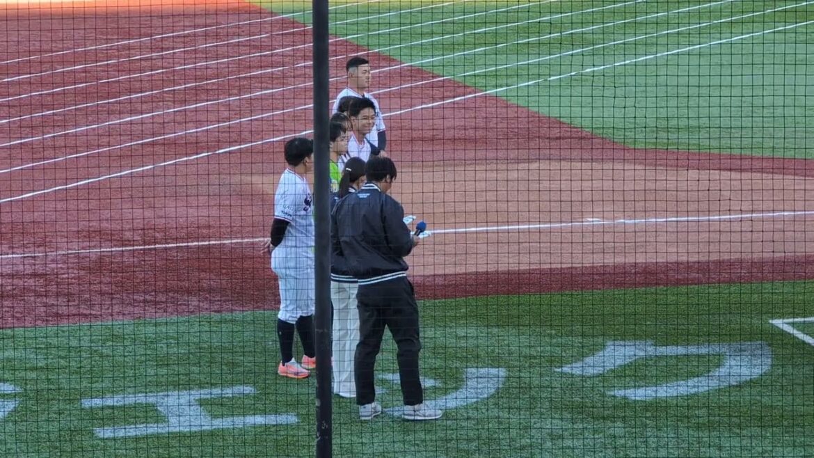 2024.11.30 東京ヤクルトスワローズファン感謝デー 並木選手に挑戦