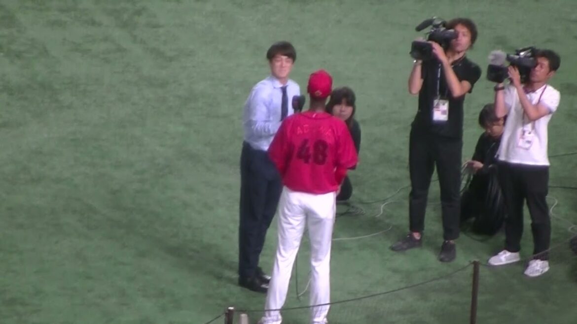 アドゥワ誠 完封達成でヒーローインタビュー【読売ジャイアンツ対 広島東洋カープ  2024年8月6日】