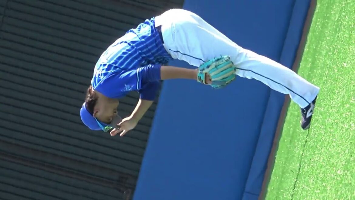 横浜DeNAベイスターズ【阪口 皓亮（さかぐち こうすけ、1999年8月15日 - ）】