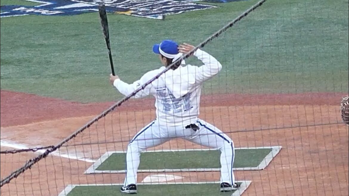 【ファンフェス2024】シーズン出場の無かった入江大生がファンフェスに全てを懸けて登場！気迫のスイングを見せる！(2024.11.23）