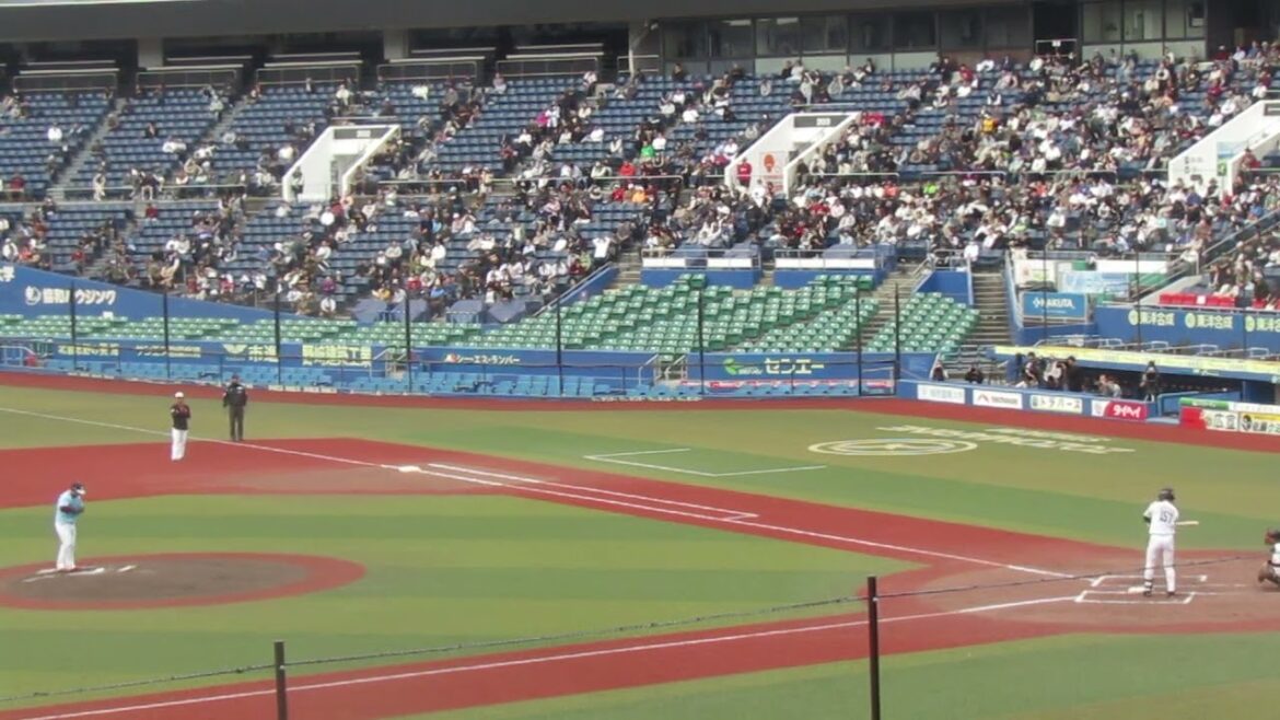 トライアウト〜楽天 吉川雄大が二刀流の小林珠維を空振り三振（2024年11月14日 プロ野球合同トライアウト ）