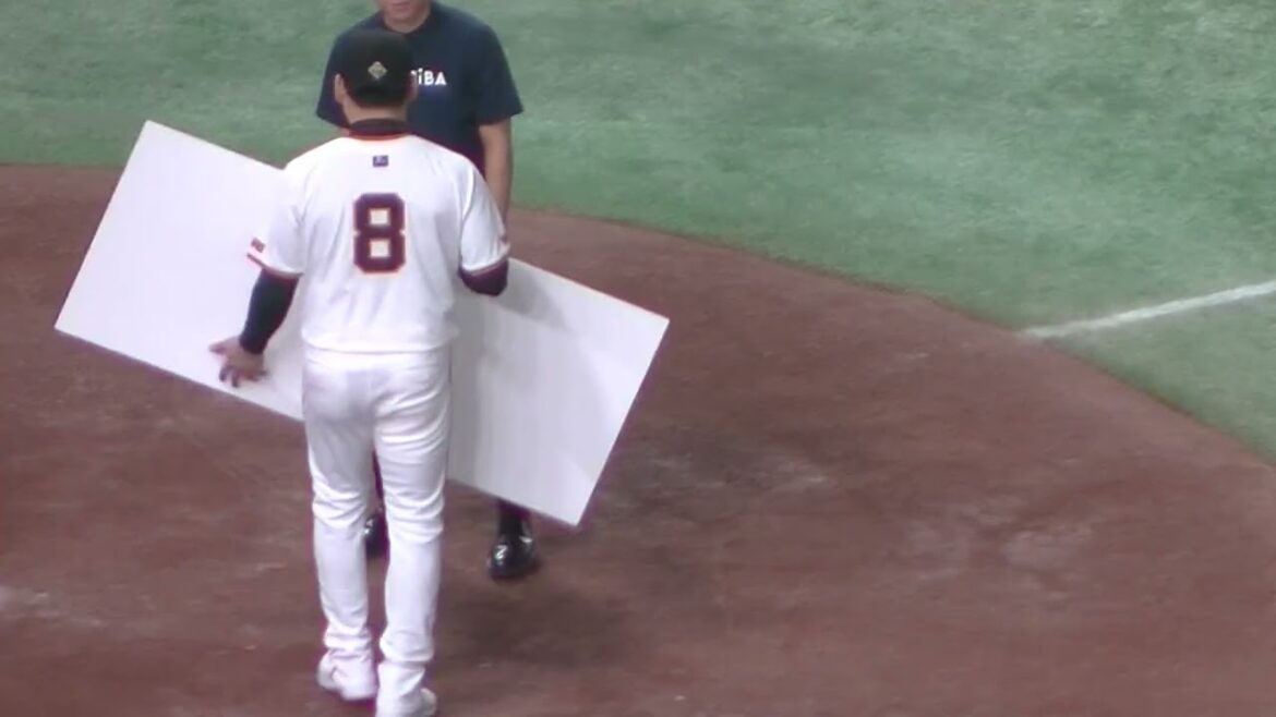 【ファンフェスタ2024】丸佳浩 困窮する子供達の食事支援に寄付2024年11月30日 巨人ファンフェスタ