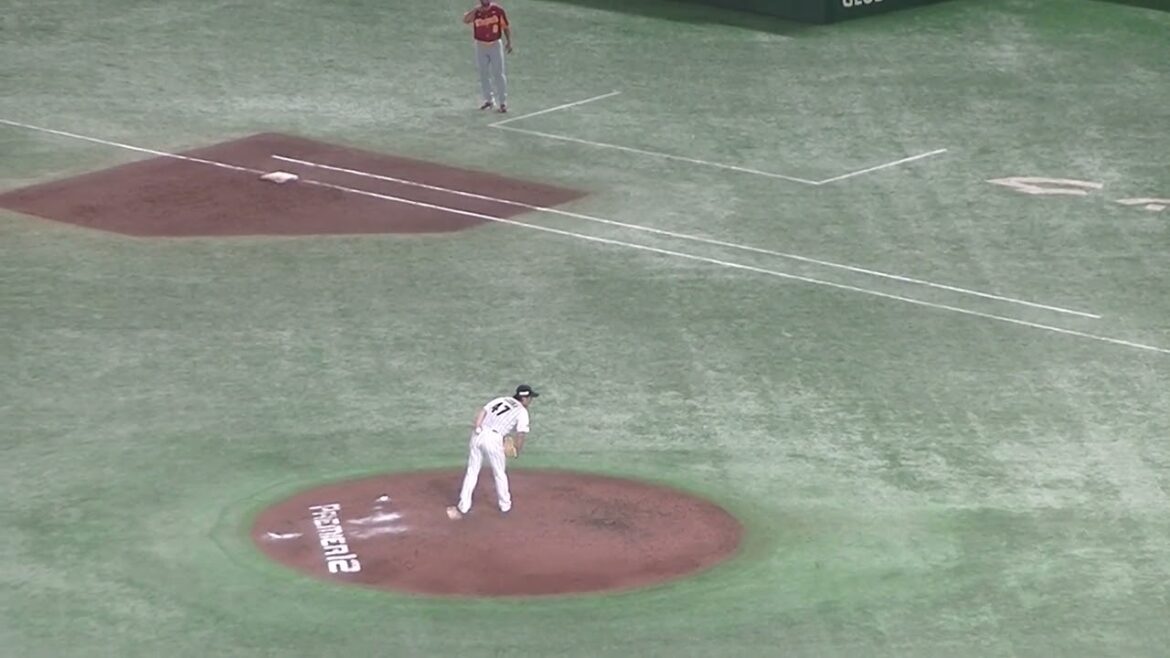 D・カスティーヨ 投手強襲の内野安打を放つ【2024年11月22日 日本 対ベネズエラ】