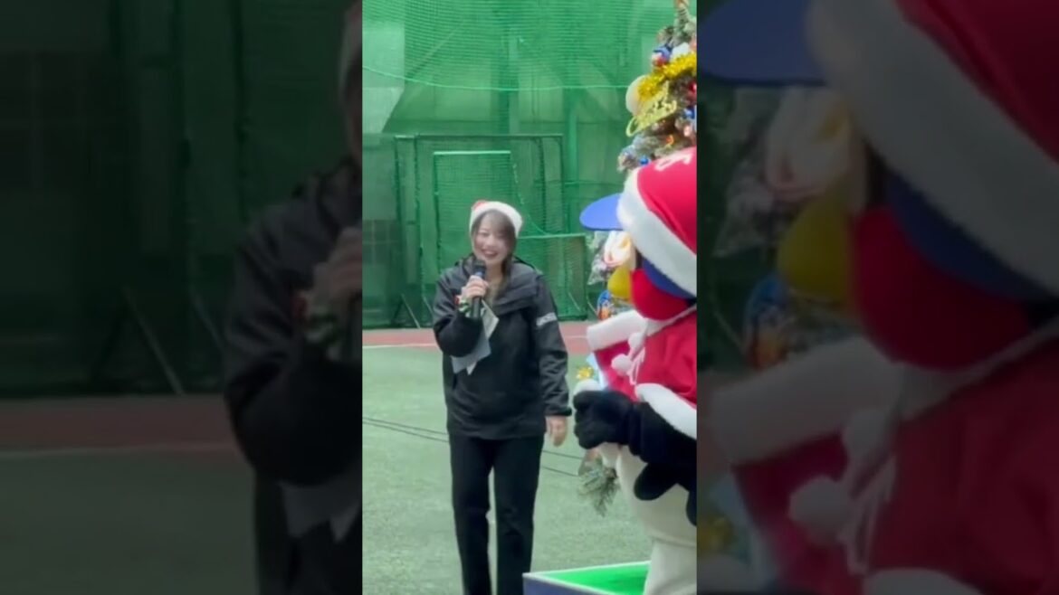 つば九郎のセク腹！クリスマスSP #東京ヤクルトスワローズ #つば九郎 #shorts