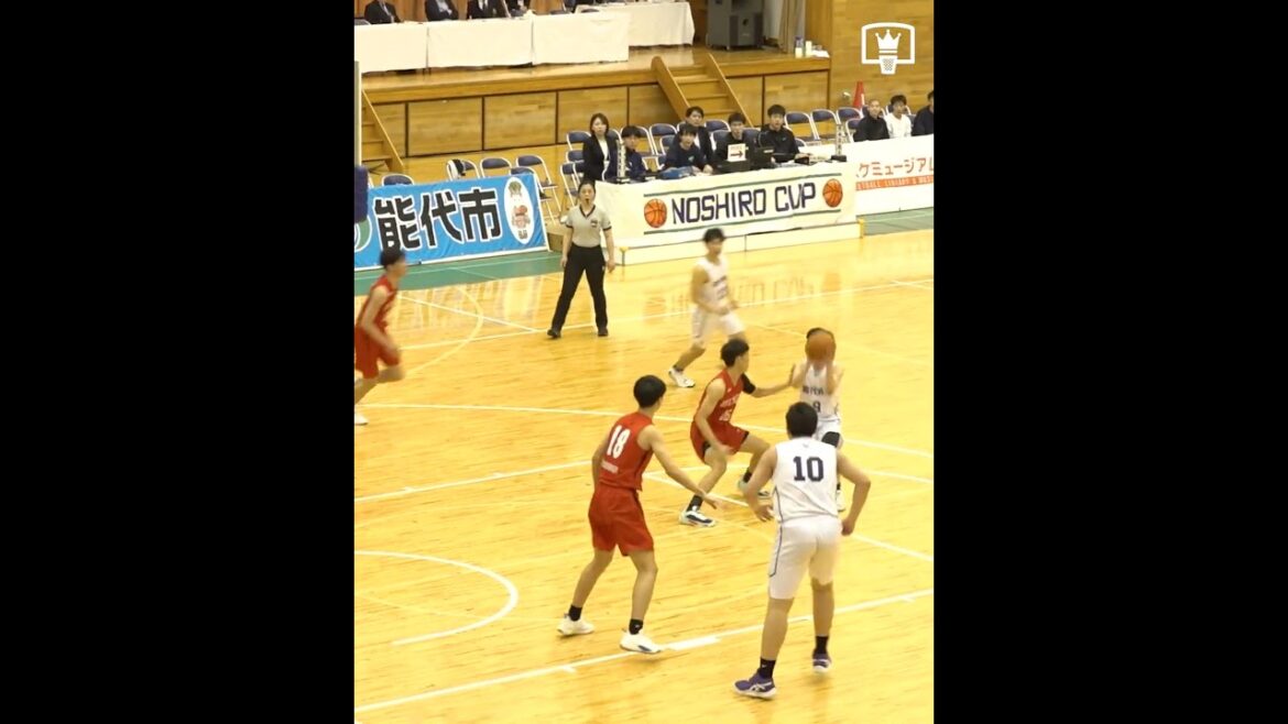 #能代科学技術#山﨑七星が粘り強いディフェンスを巧みにかわし、最後は左手でのタフなシュートをねじ込む!【能代カップ2024】 #能代科学技術#山﨑七星が粘り強いディフェンスを巧みにかわし、最後は左手でのタフなシュートをねじ込む!【能代カップ2024】