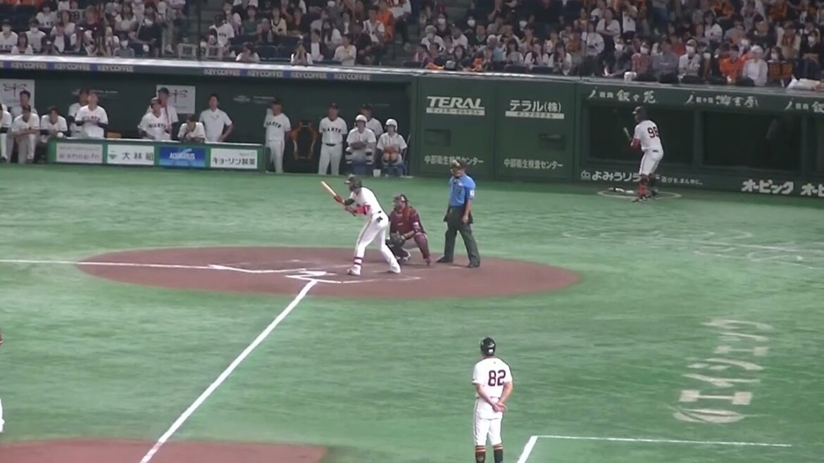 増田陸 送りバント！エラーで無死二三塁へ【読売ジャイアンツ対 楽天ゴールデンイーグルス2024年9月22日】