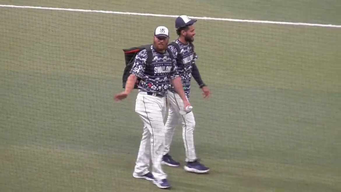 サイ・スニード CY SNEED & ホセ・エスパーダ JOSE ESPADA　手を振ってくれる　#東京ヤクルトスワローズ