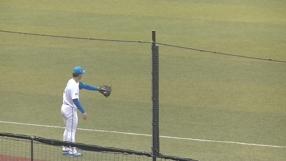 【合同トライアウト】キャッチボールする甲子園優勝投手の柿木蓮2024年プロ野球12球団合同トライアウト11月14日