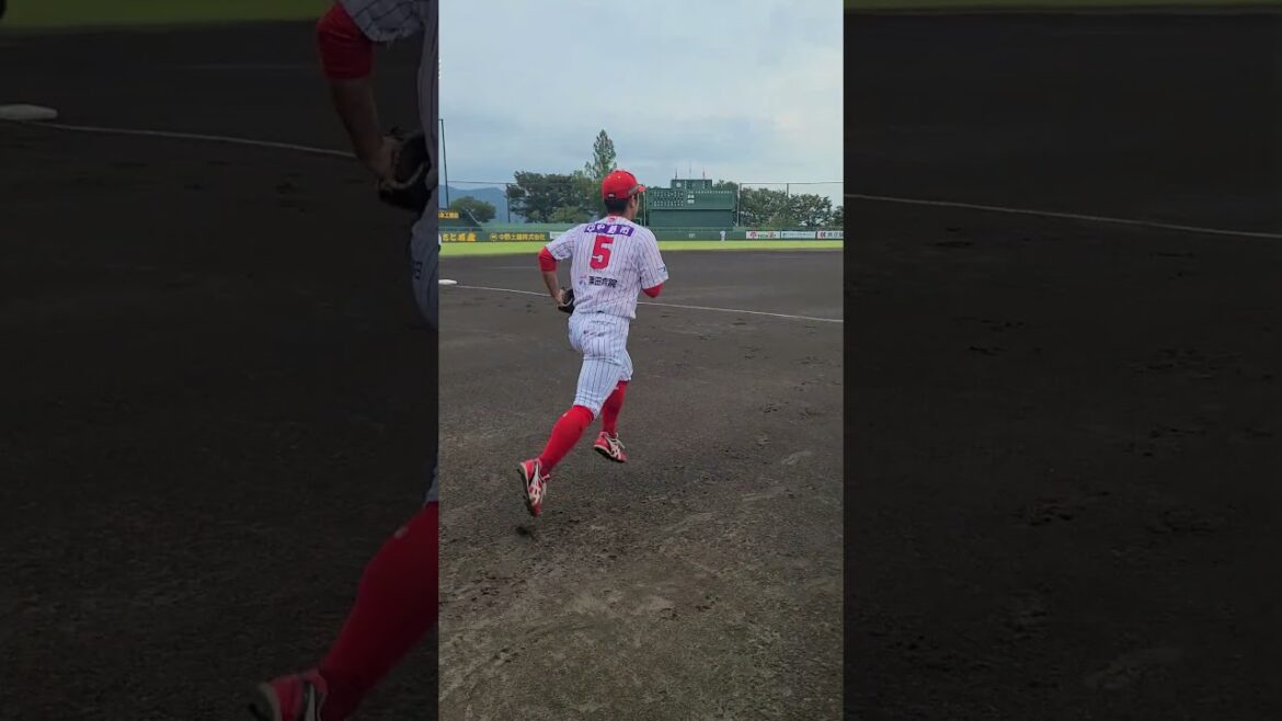 スタメン飛び出し　サード　ナカムラタイガ　0903