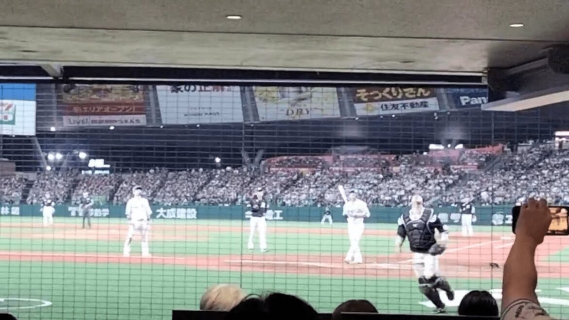 西武・金子の引退試合で粋な演出！キャッチャーフライを佐藤捕手あえて捕らず アメリカン・エキスプレス プレミアムラウンジより