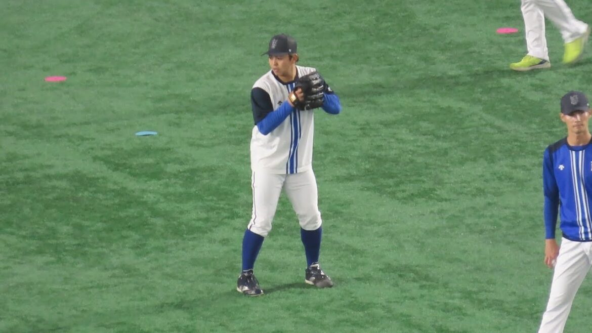 【日本シリーズ間に合いそう？】東克樹、試合前の練習に参加する