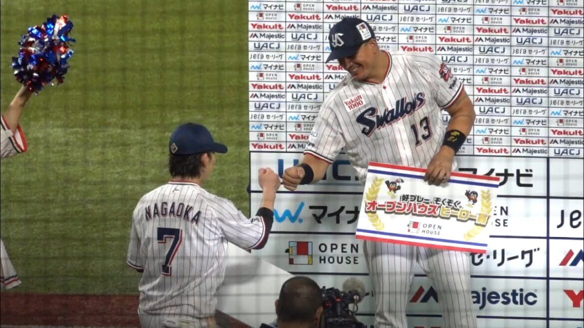 ノリに乗ってる長岡秀樹＆サヨナラを決めたオスナの笑顔溢れるヒーローインタビュー！東京ヤクルトスワローズ 2024/08/12