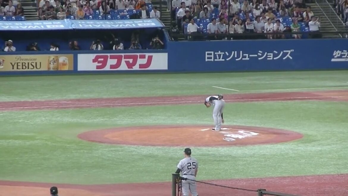 山田哲人を抑える泉圭輔【ヤクルトスワローズ対 読売ジャイアンツ2024年9月13日】