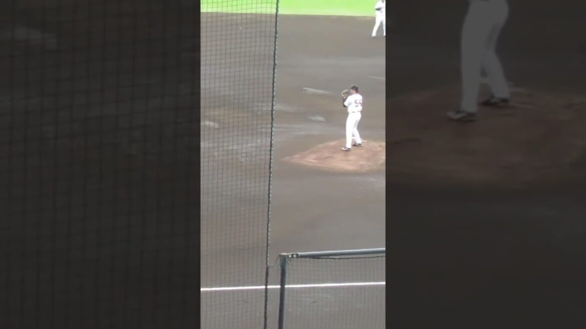 ジャイアンツ直江大輔ピッチングフォーム＜読売ジャイアンツ 対 日本ハムファイターズ 2024年4月18日＞