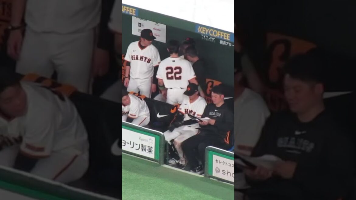 イニング間スコアラーさんの話を聞く吉川尚輝2024年4月25日 読売ジャイアンツ 対 中日ドラゴンズ