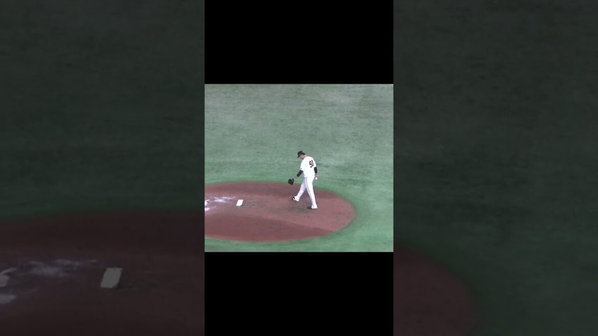 堀田賢慎のピッチングフォーム（ 読売ジャイアンツ対 横浜DeNAベイスターズ2024年4月6日）