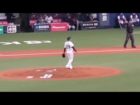 20240306 井口和朋 登板時の登場曲【「太陽のような人でありたい」/Bigfumi】 7回表 オリックス・バファローズ@京セラドーム大阪・レフト外野下段 オープン戦 20240306 井口和朋 登板時の登場曲【「太陽のような人でありたい」/Bigfumi】 7回表 オリックス・バファローズ@京セラドーム大阪・レフト外野下段 オープン戦