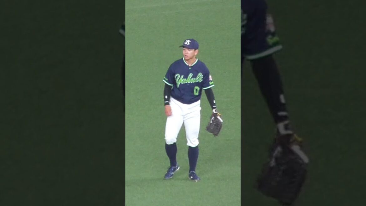 並木 秀尊　くりぃむしちゅー の 上田晋也 に似ているとたまに言われます　#東京ヤクルトスワローズ #shorts