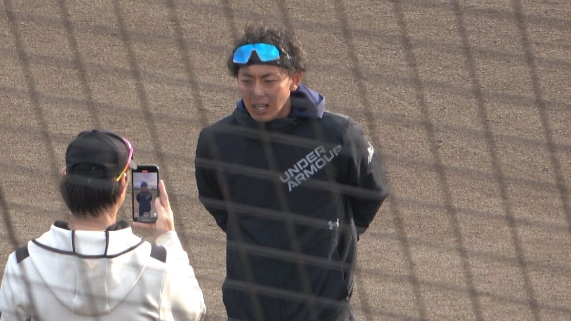 今宮健太と川瀬晃が春季キャンプへ悉皆完了！戦う顔で取材対応！福岡ソフトバンクホークス2025自主トレ最終日