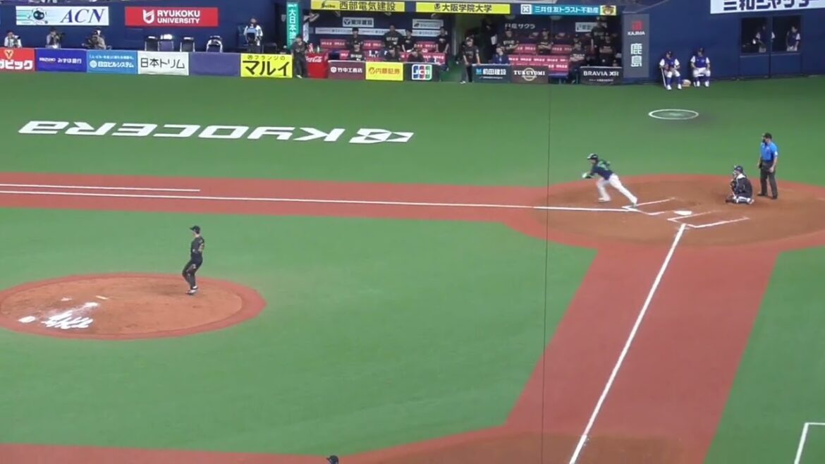 長岡 秀樹　タイムリーツーベースで 並木 秀尊 を ホームへ返す　#東京ヤクルトスワローズ #shorts