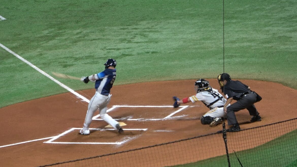 長谷川信哉のホームラン&バット投げがカッコいい！プロ野球埼玉西武ライオンズ